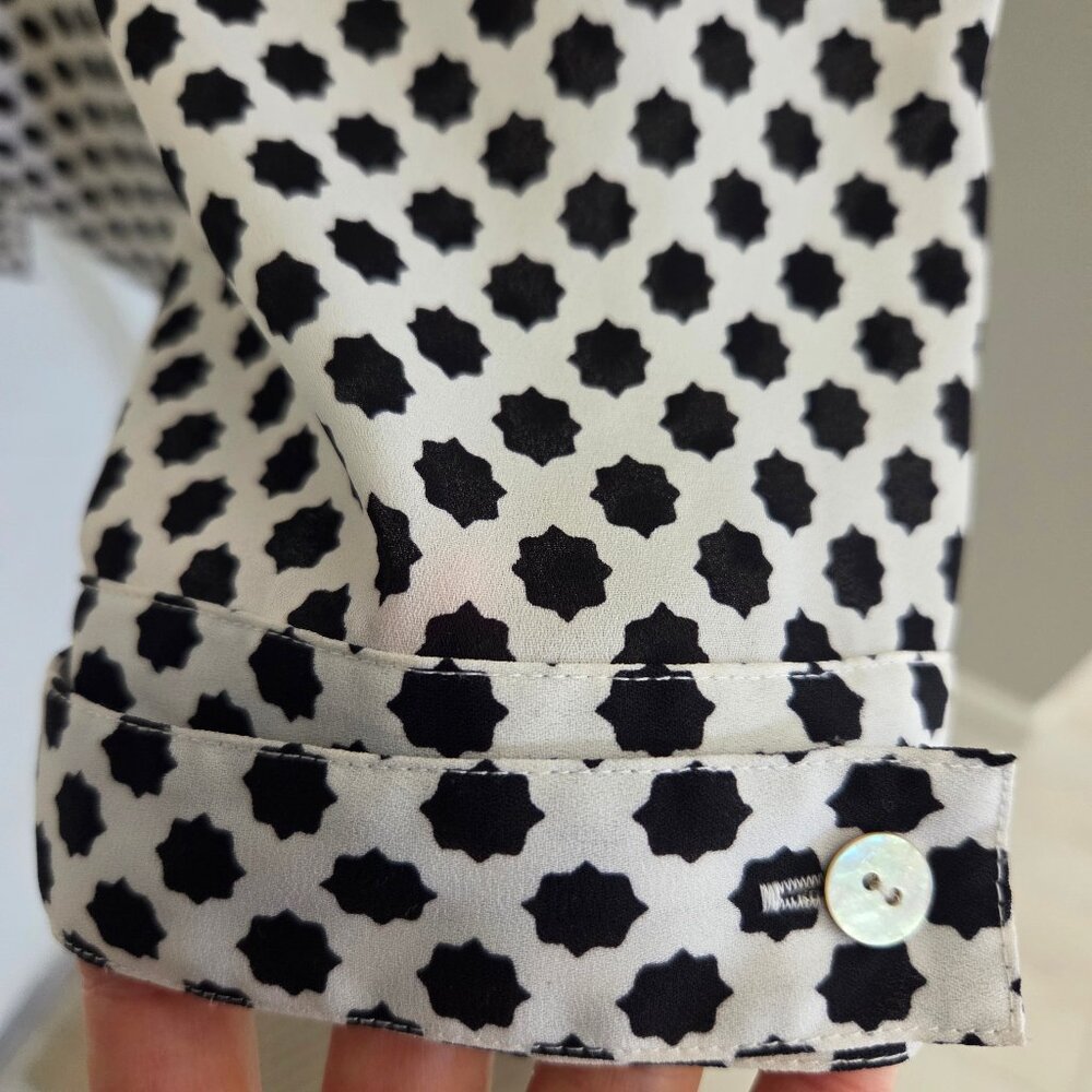 Black and White Button Down Shirt Medium Polka Dot Blouse Top 3/4 Sleeves Knot - Picture 6 of 10